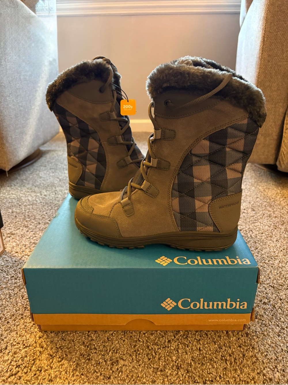 Columbia women’s Ice Maiden II Wide Boots